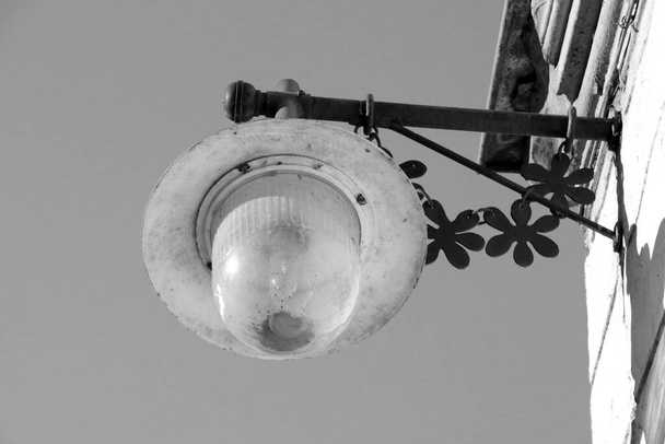 Black and white photo. Street lamp. Street lighting - Фото, изображение