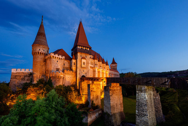 Corvin Castle n Hunedoara n Romania - Fotoğraf, Görsel