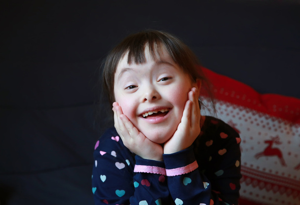 Portrait of beautiful young happy girl - Fotoğraf, Görsel
