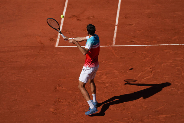 PARIS, FRANCE - JUNE 1, 2022: Grand Slam Champion Marin Cilic of Croatia in action during his quarter-final match against Andrey Rublev of Russia at 2022 Roland Garros in Paris, France - Foto, Bild