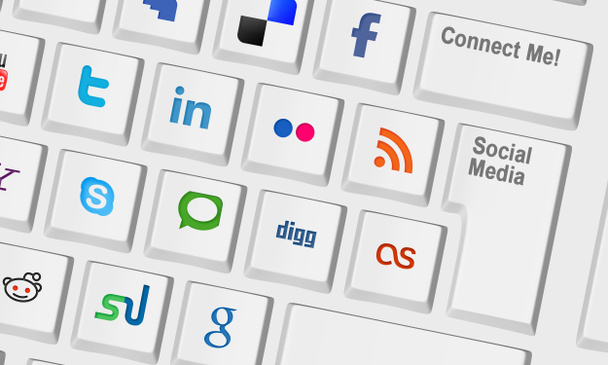 Computertastatur mit Social-Media-Tasten - Foto, Bild