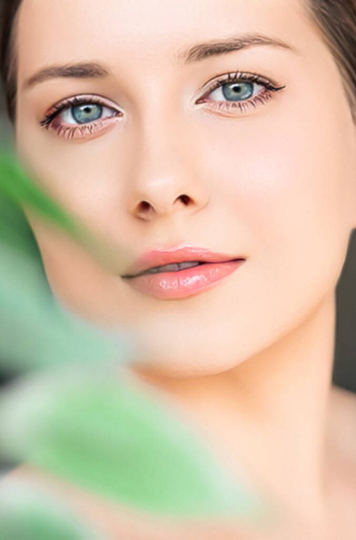 Natural beauty and perfect clean skin, beautiful woman in nature for wellness and skincare cosmetic brand, close-up portrait - 写真・画像