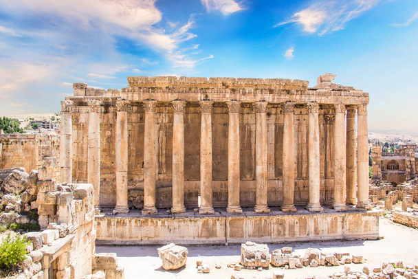 Beautiful view of the Temple of Bacchus in the ancient city of Baalbek, Lebanon - Фото, изображение