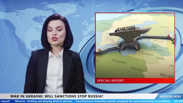 Female news anchor on live TV news channel reporting on sanctions in Russia and oil embargo because of war in Ukraine - Filmmaterial, Video