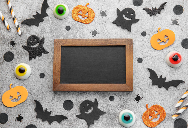 Halloween holiday background with  decorations. View from above. Flat lay - Fotoğraf, Görsel