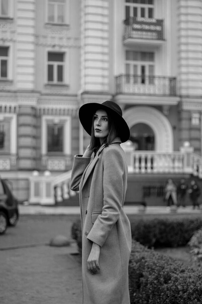 very beautiful girl in the city. High quality photo - Фото, изображение