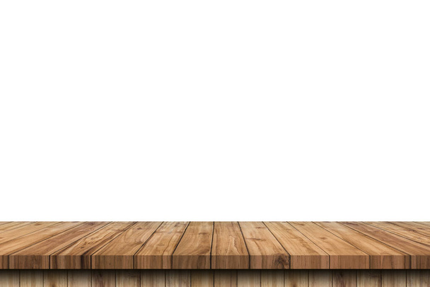 Leerer alter Holztisch auf isoliertem weißem Hintergrund und Displaymontage mit Kopierraum für Produkt. - Foto, Bild