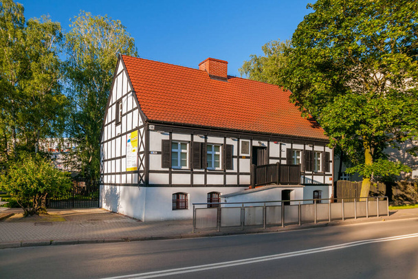 Casa familiar de Stanislaw Staszic. Pila, Voivodato de Gran Polonia. Polonia. - Foto, Imagen