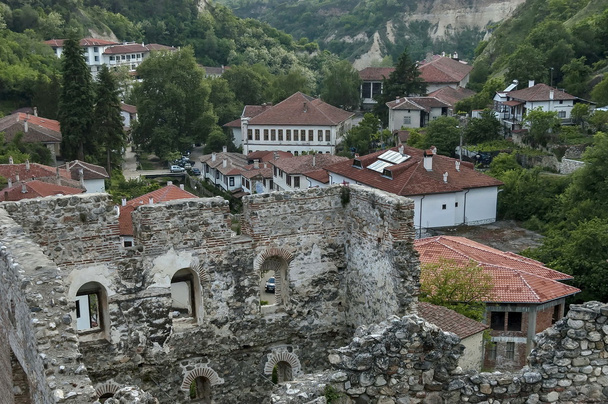 Pejzaż widok na starożytne miasto Melnik - Zdjęcie, obraz