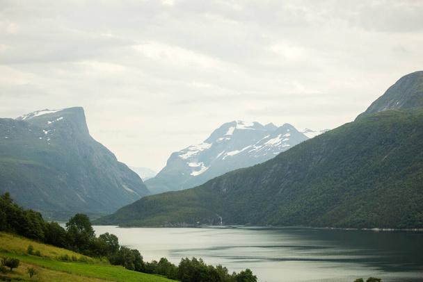 Amazing views in Norway to fjords, mountains and other beautiful nature miracles - Valokuva, kuva