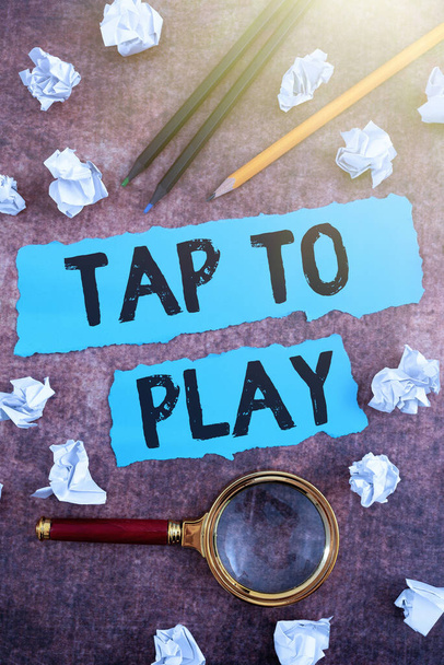 Szöveges megjelenítés Koppintson a Lejátszás lehetőségre, Word Written on Érintse meg a képernyőt, hogy elindítson egy játékot vagy valami mást - Fotó, kép