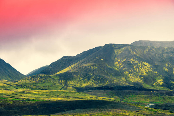 Montañas en Islandia, Sudurland region - HDR fotografias - Foto, imagen