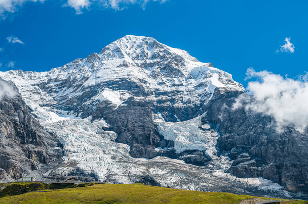 El glaciar de la Jungfrau visto desde Mannlichen, Bernese Oberland, Suiza - Foto, Imagen