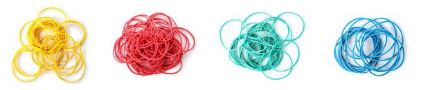 Set van kleurrijke elastiekjes geïsoleerd op wit, bovenaanzicht - Foto, afbeelding
