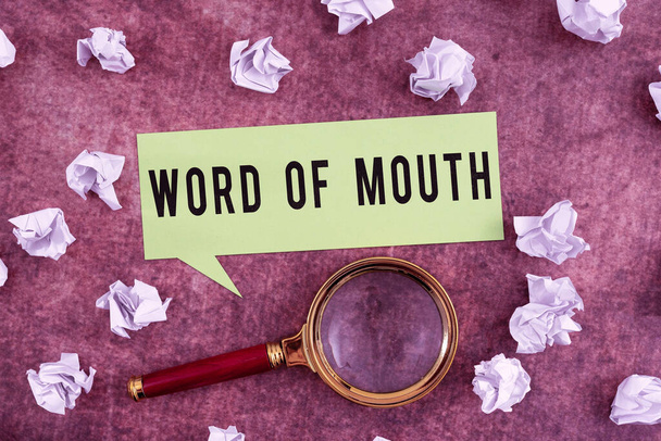 Pisanie wyświetlania tekstu Word Of Mouth, Word Written on Oral rozprzestrzeniania informacji Storytelling Viva Voice - Zdjęcie, obraz