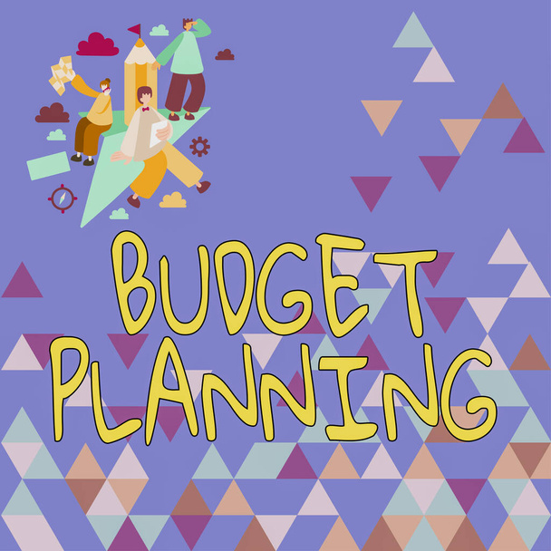 Εννοιολογική απεικόνιση Προϋπολογισμός PlanningThe γραπτή περιγραφή για τις τρέχουσες και μελλοντικές δαπάνες, Επιχειρηματική προσέγγιση Η γραπτή περιγραφή για τις τρέχουσες και μελλοντικές δαπάνες - Φωτογραφία, εικόνα