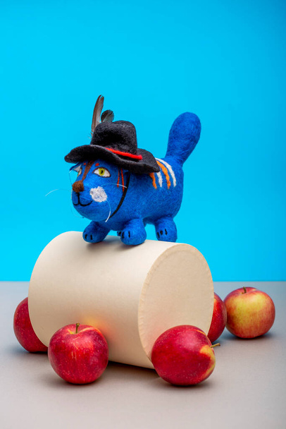 Blue cat - soft toys made of felt wool - Foto, Bild