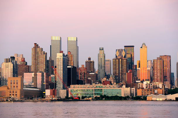 Під час заходу сонця панораму Нью-Йорка Манхеттен - Фото, зображення
