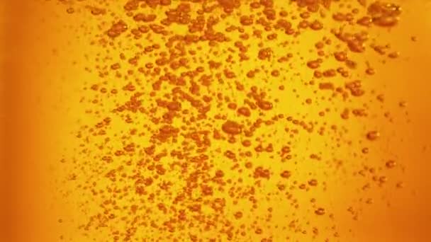 Super Slow Motion Shot of Beer Bubbles Background at 1000fps. Съемки с высокой скоростью кинокамеры на 4K. - Кадры, видео