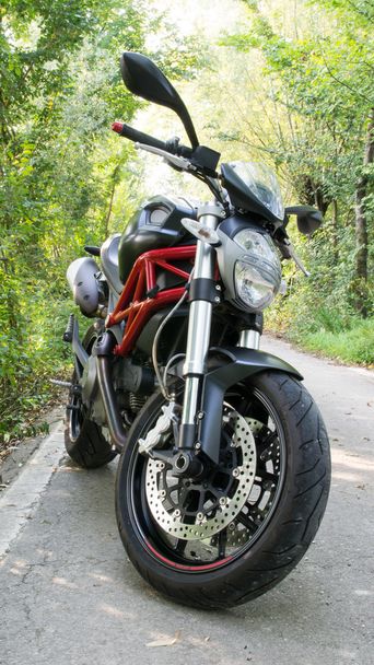 canavar motosiklet - Fotoğraf, Görsel