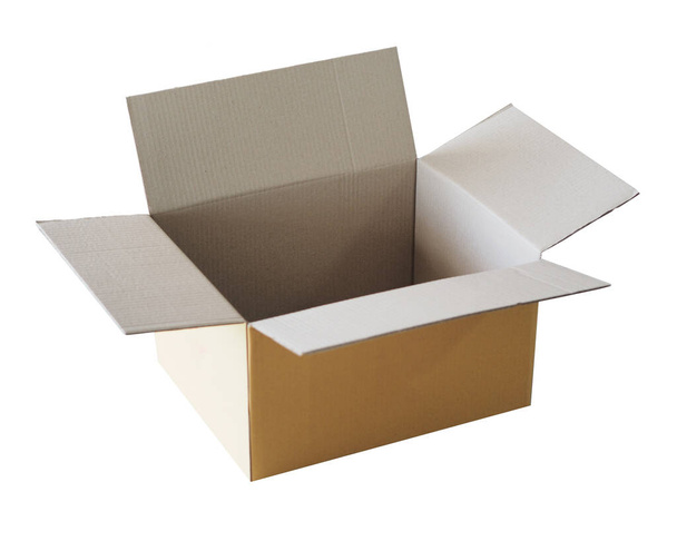 Üres barna papír doboz fehér háttérrel tegye a termék megjelenítése - Fotó, kép