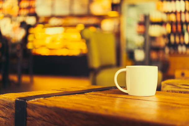 latte Tasse à café sur la table
 - Photo, image