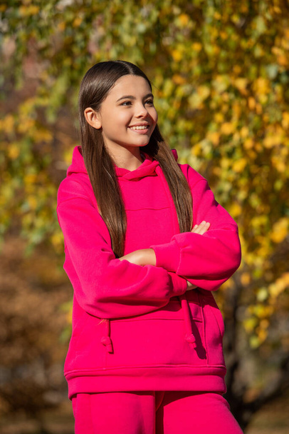 teen child smile outdoor in autumn season. - Φωτογραφία, εικόνα