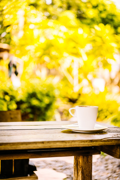 Beyaz kahve Kupası latte - Fotoğraf, Görsel