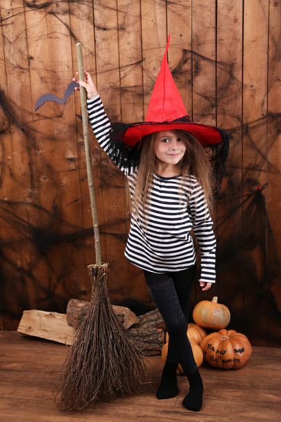 Little girl Witch in hat - Fotoğraf, Görsel