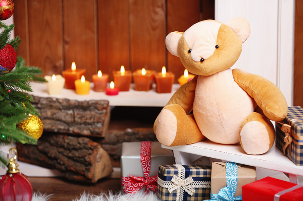 Teddy bear with gifts - Φωτογραφία, εικόνα