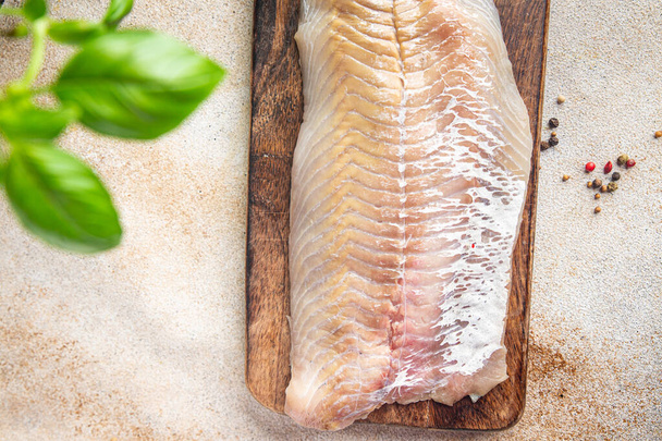 рыба саит филе сырые морепродукты свежие здоровые продукты питания закуски диета на столе копировать пространство питания фон  - Фото, изображение