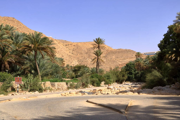 a natureza espetacular de Wadi Bani Khalid, Omã - Foto, Imagem