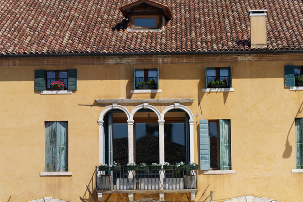 Castelfranco Veneto történelmi épületei, Treviso tartomány, Veneto, Olaszország - Fotó, kép