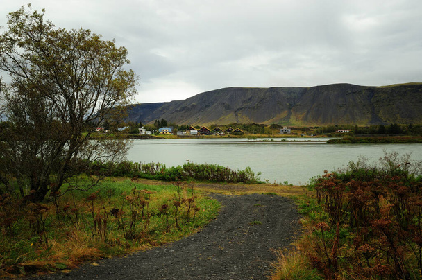 Una escena en la ciudad rural islandesa de Selfoss, a pocos kilómetros de Reikiavik - Foto, imagen