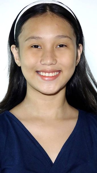 An Asian Female Teenager Smiling Portrait - Fotoğraf, Görsel