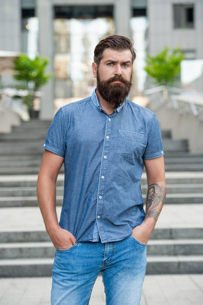 bearded man casual style. casual man with beard. hipster man outdoor. casual lifestyle. - Fotó, kép