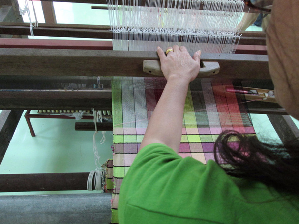 hilo de tejer para la industria textil
 - Foto, Imagen
