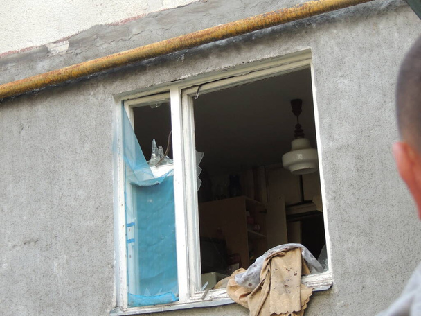 Le district ukrainien de la ville de Kharkov Saltovka, qui a souffert après le bombardement de la guerre contre la Russie dès les premiers jours de la guerre - Photo, image