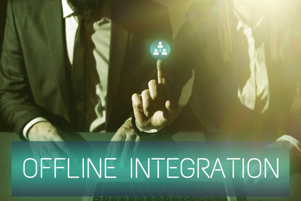 Inspiration showing sign Offline Integration, Επιχειρηματική προσέγγιση Πρώτη Τριάδα Μάρκετινγκ Τηλεόραση Εκτύπωση και Εξωτερική - Φωτογραφία, εικόνα