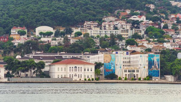 Naval High School, vagy Deniz Lisesi, található Heybeliada Island, a második legnagyobb a Prince-szigetek, a Marmara-tenger, délkeletre Isztambul, Isztambul, Törökország - Fotó, kép