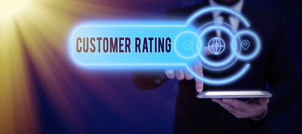 Κείμενο που δείχνει Customer RatingEvery point of the customers enhances the experience, Επιχειρηματική προσέγγιση Κάθε σημείο των πελατών ενισχύει την εμπειρία - Φωτογραφία, εικόνα