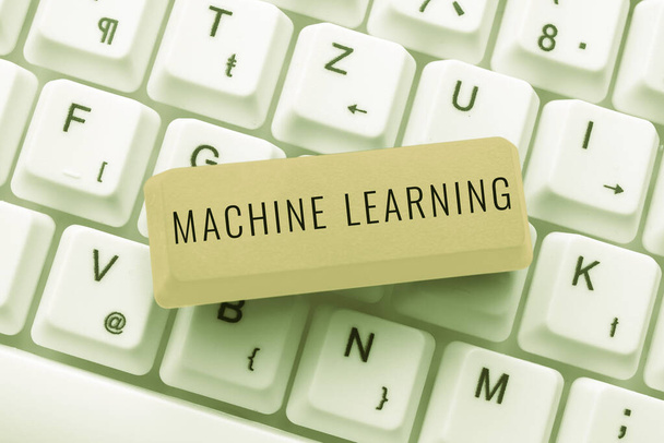 Texto título presentación Machine Learninggive computadoras la capacidad de ser enseñado con datos, Idea de negocios dan computadoras la capacidad de ser enseñado con datos - Foto, Imagen