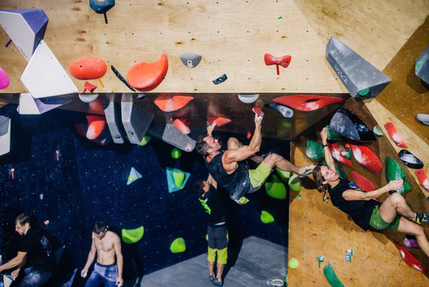 Ukraine. Kiev. 24.09.2022 competitions in climbing, bouldering. climbing gym "Space". High quality photo - Fotoğraf, Görsel