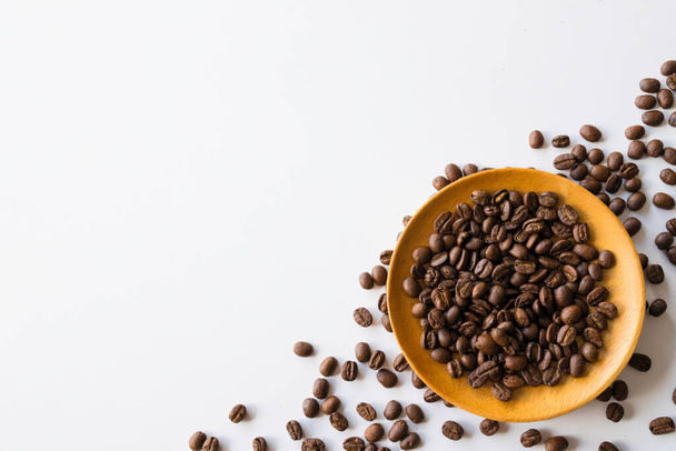 coffee bean on white table background. top view. space for text - Foto, Imagen