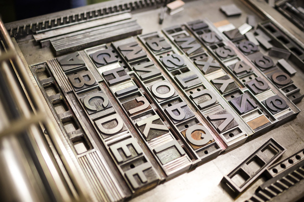 Eski tipografi baskı makinesi - Fotoğraf, Görsel