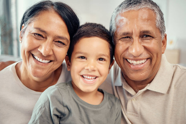 Face portrait, grandparents and child in smile for happy family relationship bonding together at home. Closeup of faces in love, care and happiness smiling for selfie together in generations. - Fotoğraf, Görsel