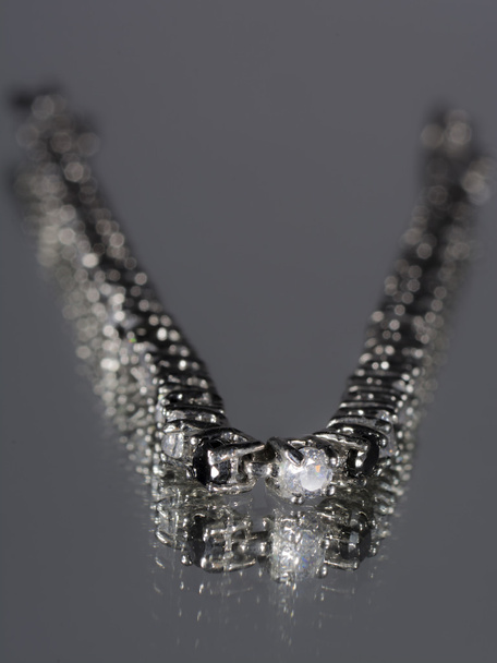 Armlet met diamant - Foto, afbeelding
