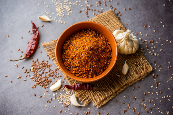 Jawas or Javas chutney made using Flax seeds, flaxseeds powder, garlic, red chilly, Indian relish - Foto, Imagem