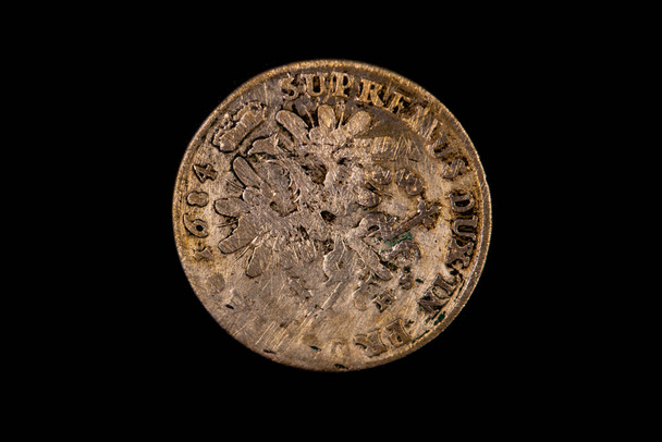 Reverso de una moneda prusiana de 18 groszy de 1684 - Foto, imagen