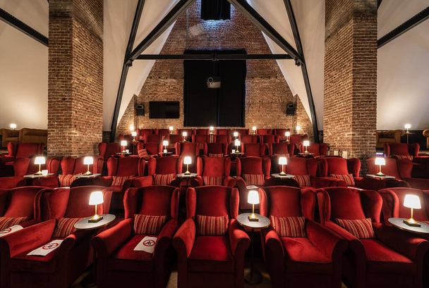 Brussels city center - Belgium - 30 08 2020 - Movie theater with red vintage chairs - Fotoğraf, Görsel